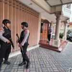 Rumah Jalan Tampomas 3 Surabaya Digeledah Terkait Jejak Emas Ilegal Rp25,8 Triliun