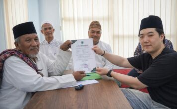 Perjalanan Hati Cho Youngho Menemukan Islam di Gresik