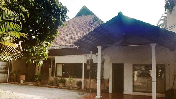 Rumah radio Bung Tomo dalam kenangan sejarah.