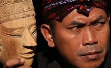 Heri Lento menegaskan berbagai arsip sejarah primer membuktikan Bung Karno lahir di Surabaya.