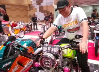 Nostalgia Mesin 2 Tak, Bupati Sidoarjo Kenang Masa Remaja Bersama Suzuki RGRS