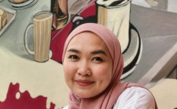 Tanpa Santan dan Pengawet, Dawet Rumahan Asal Sidoarjo Ini Sukses Tembus Hong Kong Kisah sukses Sophia Ratnasari bangun Queen Dawet Sidoarjo dari dapur rumahan hingga tembus pasar Hong Kong