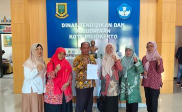 Gelar Temu Pendidik Nusantara XIII, KGBN Mojokerto Tantang Guru Jadi Warga Desa Dunia KGBN Mojokerto gelar Temu Pendidik Nusantara XIII pada 6 Juni 2026 di Pendopo Kabupaten