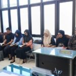 Proses gugatan terhadap kebijakan parkir berlangganan yang diajukan ke Pengadilan Tata Usaha Negara (PTUN) Surabaya terus berlanjut.