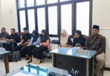 Proses gugatan terhadap kebijakan parkir berlangganan yang diajukan ke Pengadilan Tata Usaha Negara (PTUN) Surabaya terus berlanjut.
