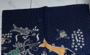ASN Sidoarjo Kini Wajib Berkain Batik Lokal dan Udeng Pacul Gowang