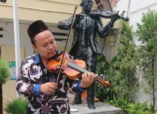 Lagu Nasional Kian Terpinggirkan di Era Digital, Dr. Jarmani Ajak Kampus Hidupkan Kembali Nasionalisme Mahasiswa