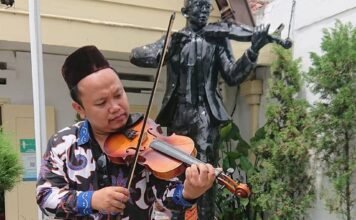 Lagu Nasional Kian Terpinggirkan di Era Digital, Dr. Jarmani Ajak Kampus Hidupkan Kembali Nasionalisme Mahasiswa