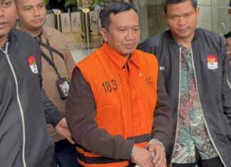 KPK Ungkap Dugaan Suap Dana Hibah Jatim: Mahrus Ali Diduga Beri Rp1,5 Miliar, Emas 1 Kg hingga Rumah kepada Anwar Sadad