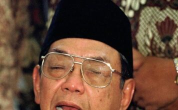 Menjelang Muktamar NU ke-35, Makam Gus Dur Kembali Jadi Ruang Refleksi